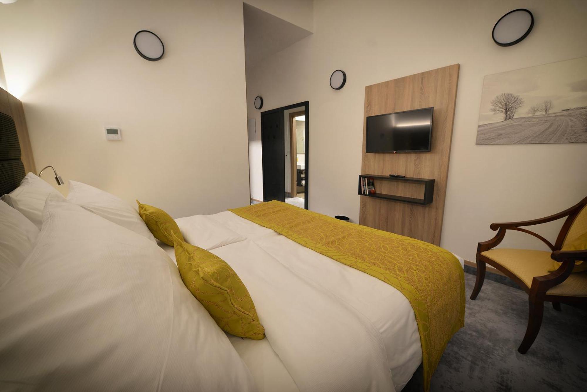 Vysocina Design Apartments Хлинско Екстериор снимка