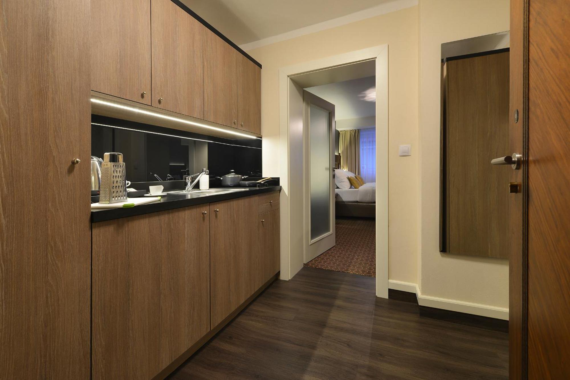 Vysocina Design Apartments Хлинско Екстериор снимка